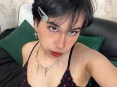 FemCupid - shemale with black hair webcam at xLoveCam