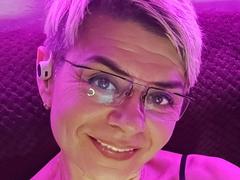 FentaziMelody - blond female with  big tits webcam at xLoveCam