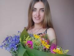Feofaniia - blond female webcam at xLoveCam