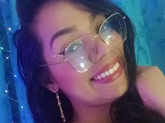 FetishLoverAna - female with black hair and  big tits webcam at xLoveCam
