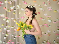 FinalAccord - female with brown hair and  small tits webcam at xLoveCam