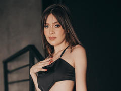FiorellaLeroy - female with black hair webcam at LiveJasmin