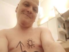 FKKDANIEL-hot - male webcam at xLoveCam