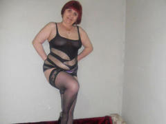 BellaSkyes - female with red hair and  big tits webcam at LiveJasmin