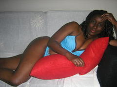 FleurMature - female with black hair and  big tits webcam at xLoveCam