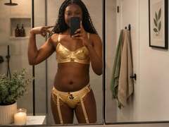 Flirtdoll-hot - female with black hair webcam at xLoveCam