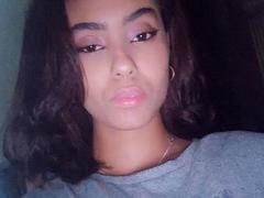 FlorZinhana-hot from xLoveCam