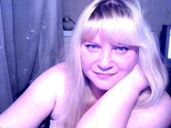 NatulichkaLovOzone - blond female with  small tits webcam at ImLive