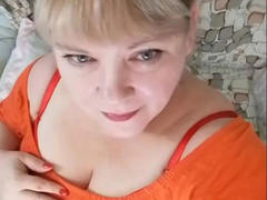 FlowerButterf-hot - blond female webcam at xLoveCam