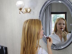 FocusOnMind - blond female webcam at LiveJasmin