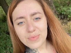 FortuneCarmen - female with brown hair and  big tits webcam at xLoveCam