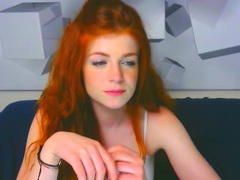NicoleFoxie - female with red hair and  big tits webcam at xLoveCam