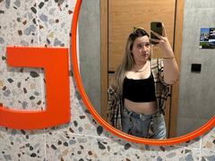 FoxyKissis - blond female with  big tits webcam at xLoveCam