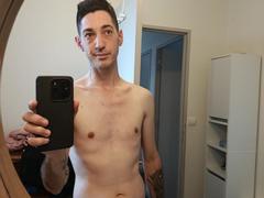 HommeFrancais - male webcam at xLoveCam