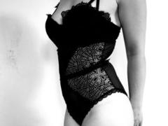 IsabelleLeGrand - female webcam at xLoveCam