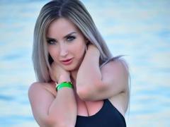 FrancescaHotty - blond female with  small tits webcam at xLoveCam