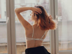 FranMorris - female with brown hair and  small tits webcam at LiveJasmin