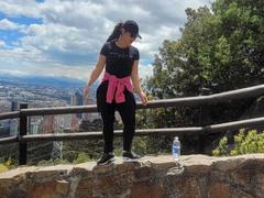 FrancheskaaWaalsh - female with brown hair and  small tits webcam at xLoveCam