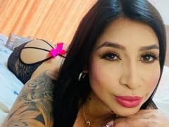 FransheskaParker - female with black hair and  small tits webcam at xLoveCam