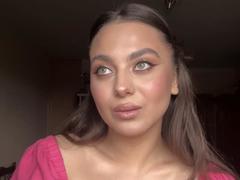 FredericaHoney - female with brown hair and  small tits webcam at xLoveCam