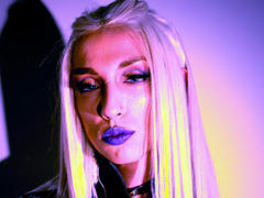 FridaFendy from xLoveCam