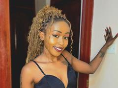 FrostyTwinkle from xLoveCam