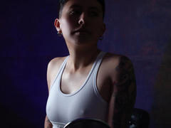 GabiAndMei - female with black hair webcam at xLoveCam