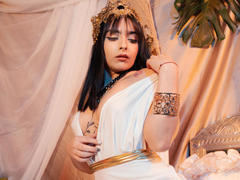 GabrielaLove69 - female with black hair webcam at xLoveCam