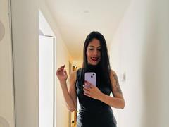 GabrielaVelle - female with black hair and  big tits webcam at LiveJasmin