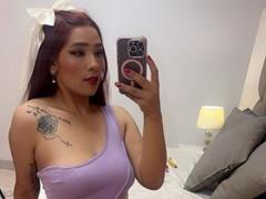 GavyFerrer - female with brown hair and  big tits webcam at LiveJasmin