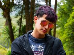 GabyThoms - male webcam at xLoveCam