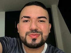 GaelBear - male webcam at LiveJasmin