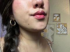 GagingZhara - female with black hair and  big tits webcam at xLoveCam