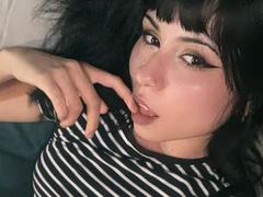 GaiaJoness from xLoveCam