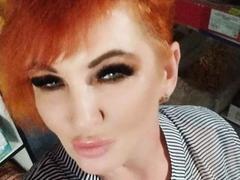 GalaxyBarbara from xLoveCam