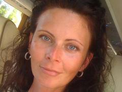 GannaWind - female with black hair webcam at xLoveCam