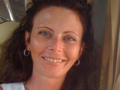 GannaWind - female with black hair webcam at xLoveCam