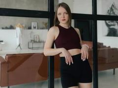 GeileTina04-hot - blond female webcam at xLoveCam