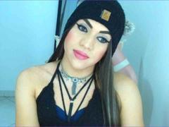 GeishaSenier - shemale with black hair webcam at xLoveCam