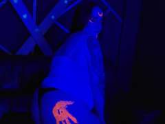 GelenaBlack - female with red hair and  big tits webcam at xLoveCam