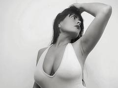 Georgia69 - female with black hair and  big tits webcam at xLoveCam