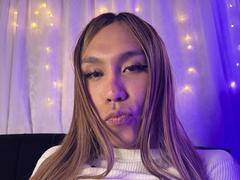 GeraldineLaurent - blond shemale with  small tits webcam at LiveJasmin