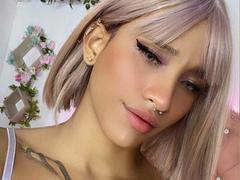 GertrudisLinda - shemale webcam at xLoveCam