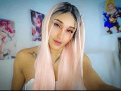 GertrudisLinda - shemale webcam at xLoveCam