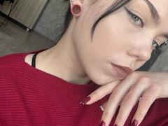 GhislaineKoplin - female with black hair webcam at xLoveCam