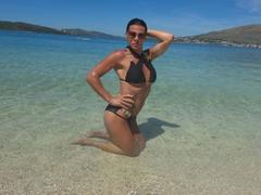 GianinaTs-hot - female with black hair webcam at xLoveCam