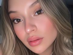 GigiHeart69 - female webcam at xLoveCam