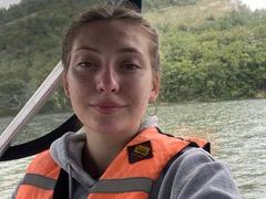 GigiWadkins - female with brown hair and  big tits webcam at xLoveCam