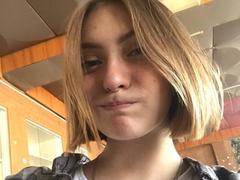 GigiWadkins - female with brown hair and  big tits webcam at xLoveCam