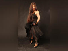 GinaONeon - female with black hair and  small tits webcam at ImLive